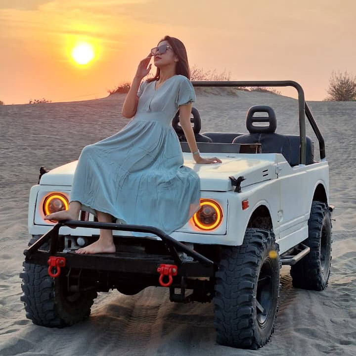 Image Keyphrase: Images on this page have alt attributes, but you have not set your keyphrase. Fix that! Pesona Gumuk Pasir Parangkusumo Jeep Parangtritis