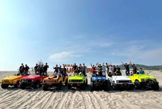 Wisata Jeep Gumuk Pasir